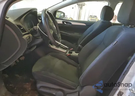 2019 Nissan Sentra S z USA, uszkodzony, nr VIN 3N1AB7AP2KY226622